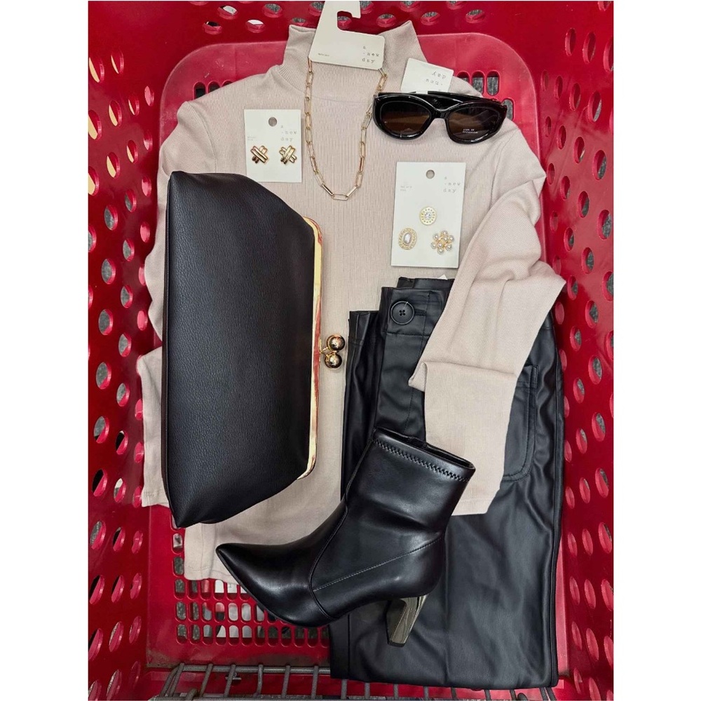 🔸NWT🔸A New Day Kiss Lock Bag - Picture 7 of 13